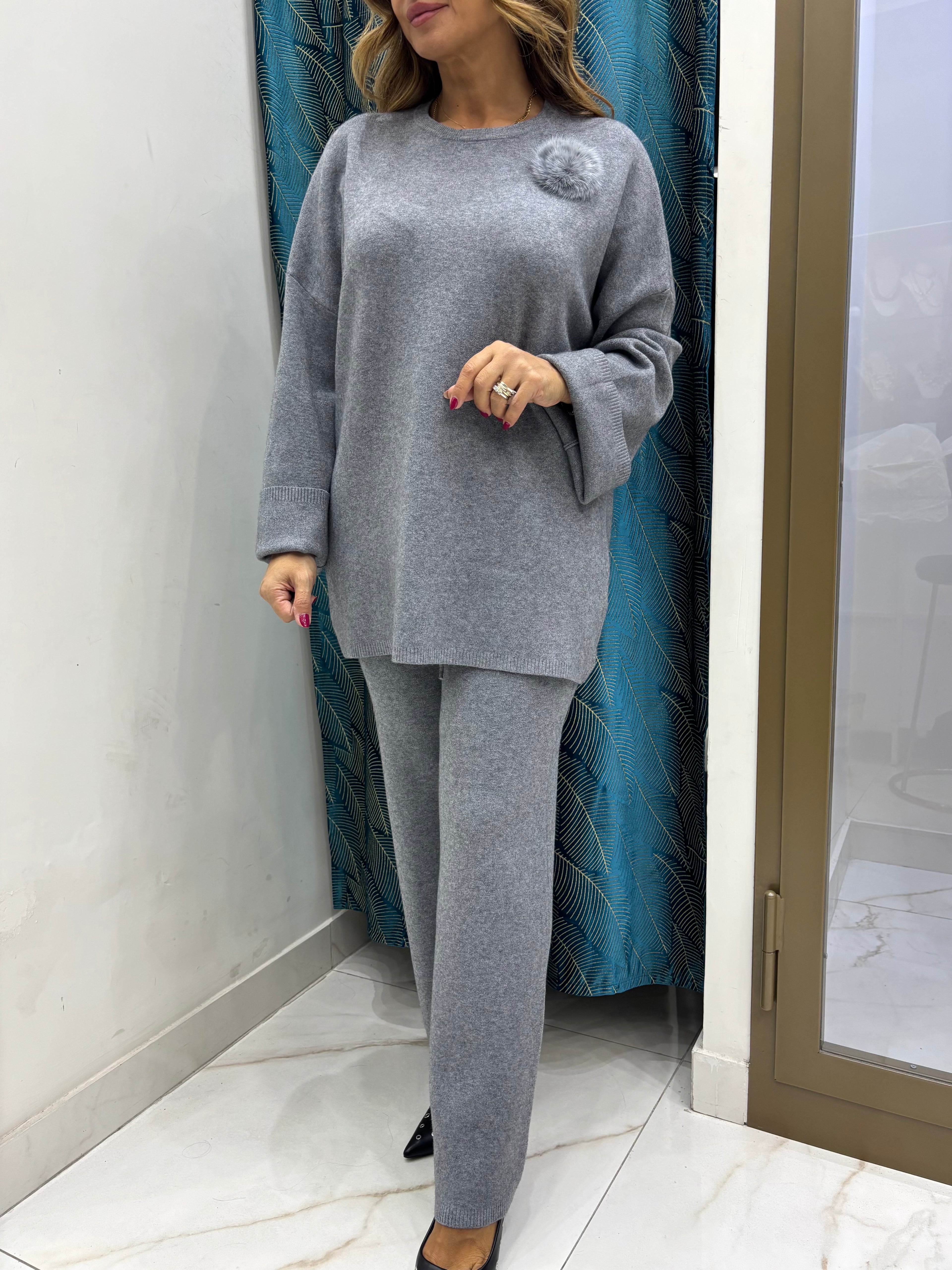 Completo in Maglia Neve