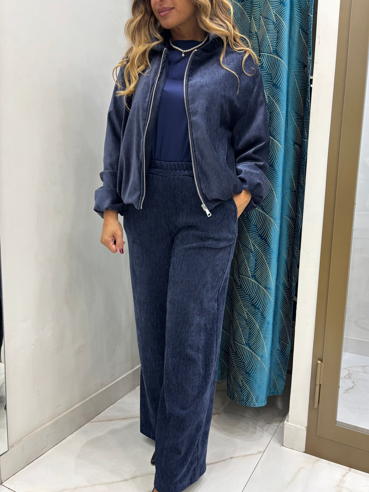 Completo Velvet