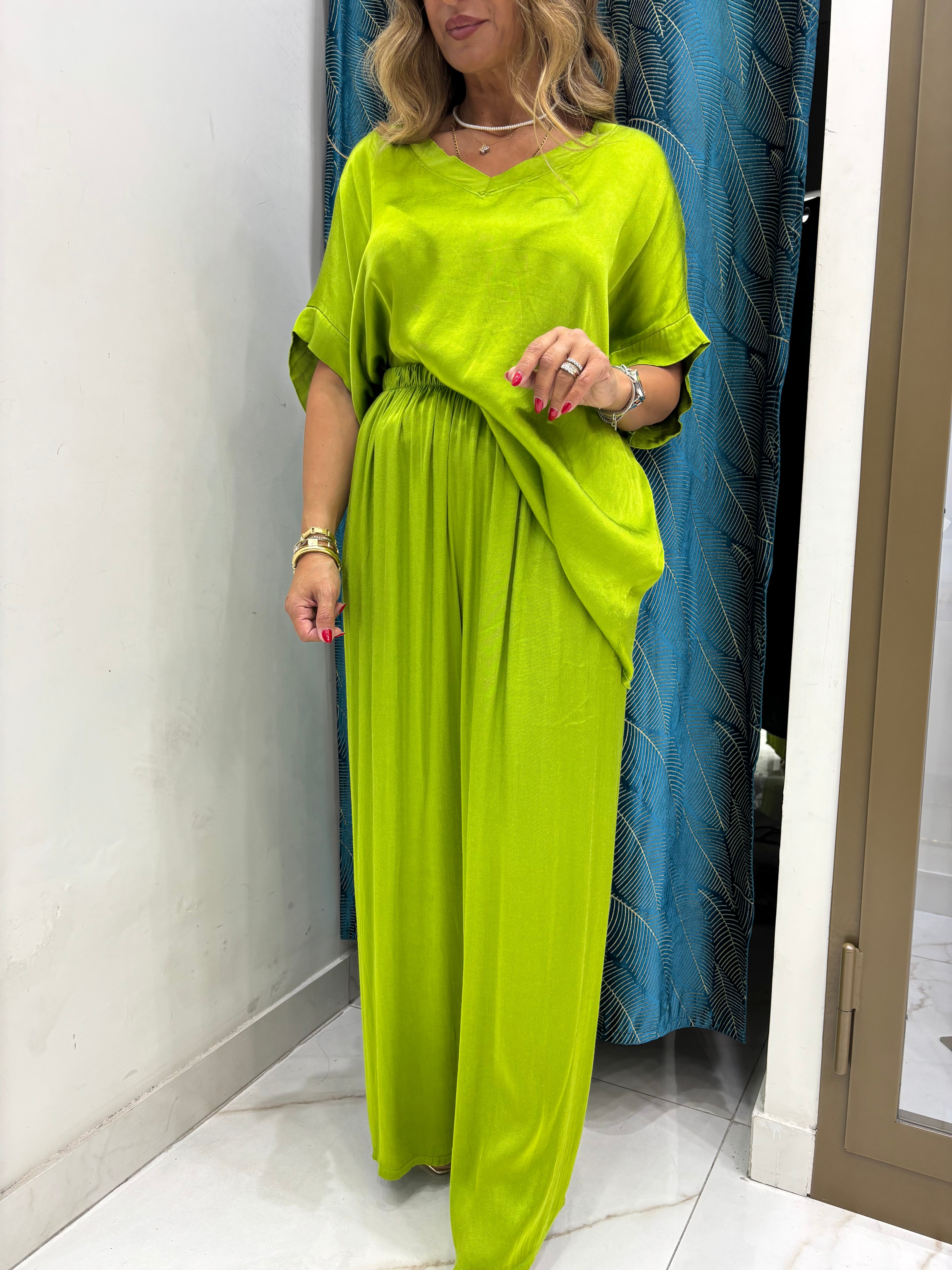 Completo Essenza Curvy