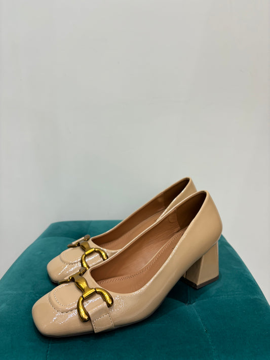 Décolleté Horsebit Beige
