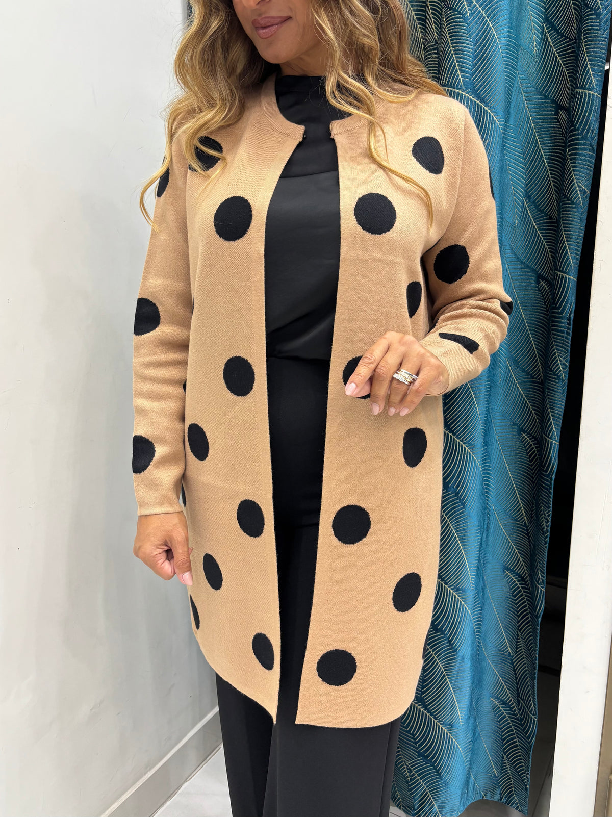 Cardigan Pois